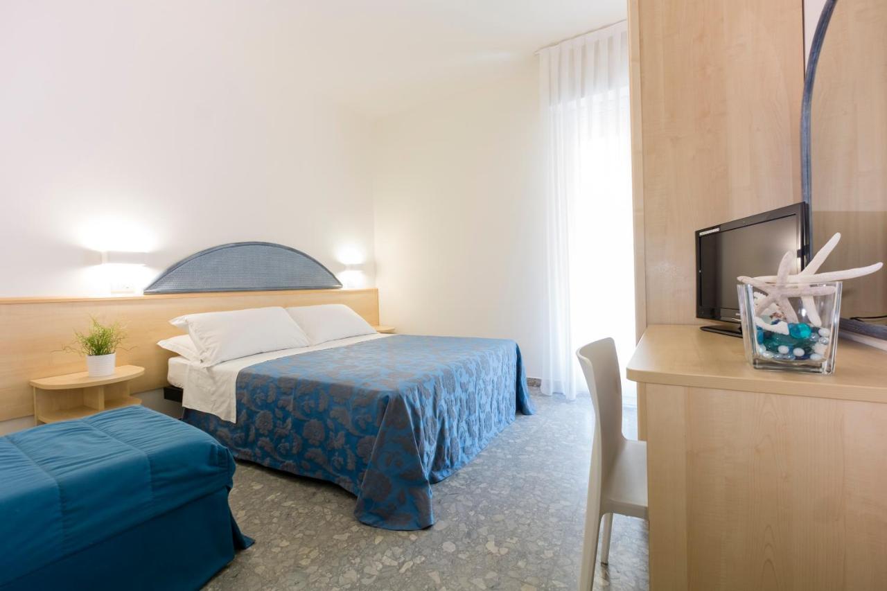 Hotel Constellation Rimini Exterior foto